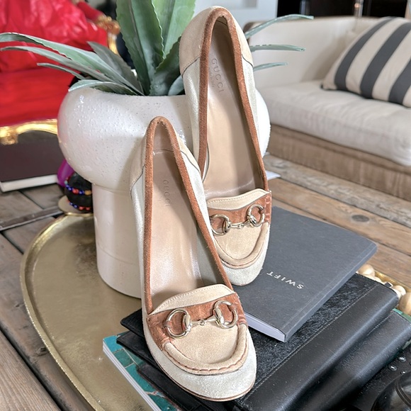 Vintage elegance Gucci heels size 8.5 ( 38.5) - Picture 1 of 8